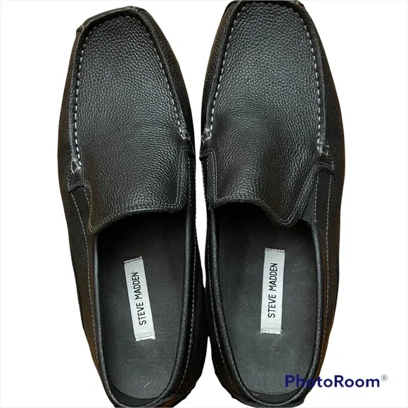 【Steve Madden】 ワイアット WYATT Black Cow Print Lace-Up Low-Top Pin Women's Sneaker